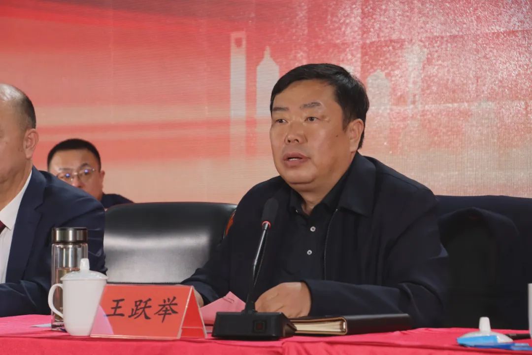 凝心聚力再啟新程︱明泰鋁業(yè)召開(kāi)2024年總結(jié)表彰暨2025年工作動(dòng)員大會(huì)