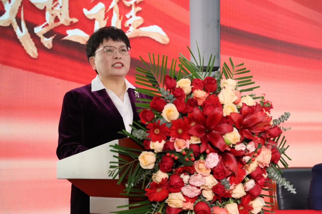 凝心聚力再啟新程︱明泰鋁業(yè)召開(kāi)2024年總結(jié)表彰暨2025年工作動(dòng)員大會(huì)