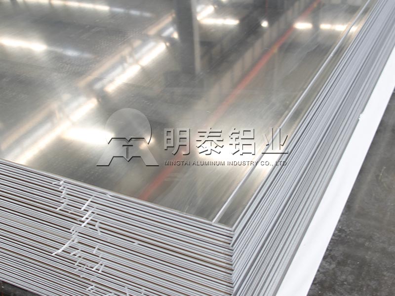 河南燈具料3104鋁板生產(chǎn)廠家，上市公司品質(zhì)放心