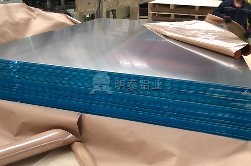 廣東電池托盤用鋁合金板帶規(guī)格有哪些？具體價(jià)格多少
